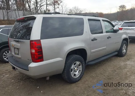 2007 Chevrolet Suburban 1500 Lt z USA, uszkodzony, nr VIN 1GNFK16377J234384